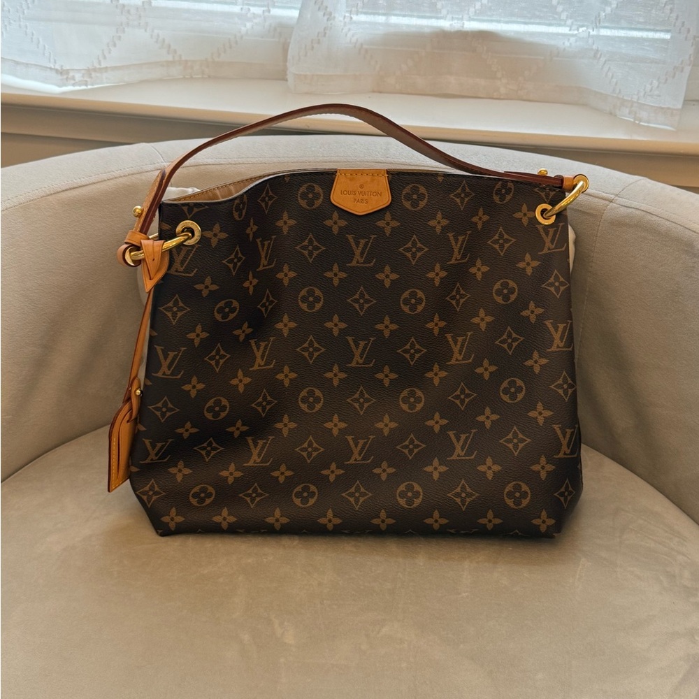 Authentic Louis Vuitton Graceful PM - WITH RECEIPT!
